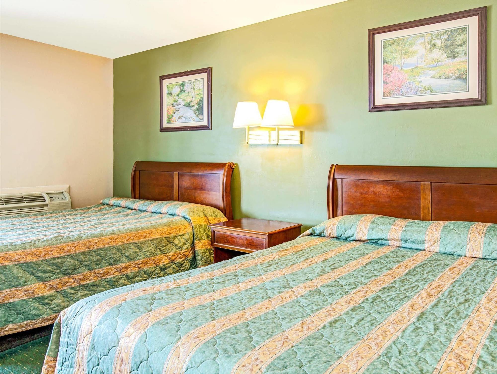 Knights Inn South Hackensasck South Hackensack Εξωτερικό φωτογραφία